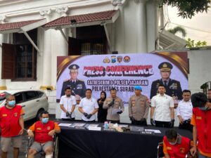 Polrestabes Surabaya Berhasil Tangkap Komplotan Perampok Taksi Online