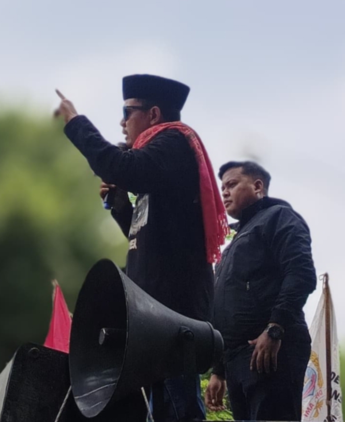 AMI Gelar Aksi Demo, Adanya Temuan Wakil Wali Kota Surabaya di D’Fashion Textile & Tailor