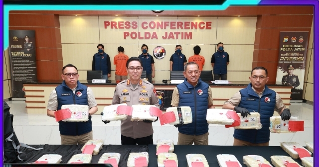 Polda Jatim Berhasil Ungkap Jaringan Narkoba Internasional 21 Kg Sabu Senilai 22 Milyar Disita
