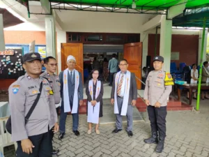 Polres Pelabuhan Tanjung Perak Amankan Ibadah Peringatan Kenaikan Yesus Kristus 2025