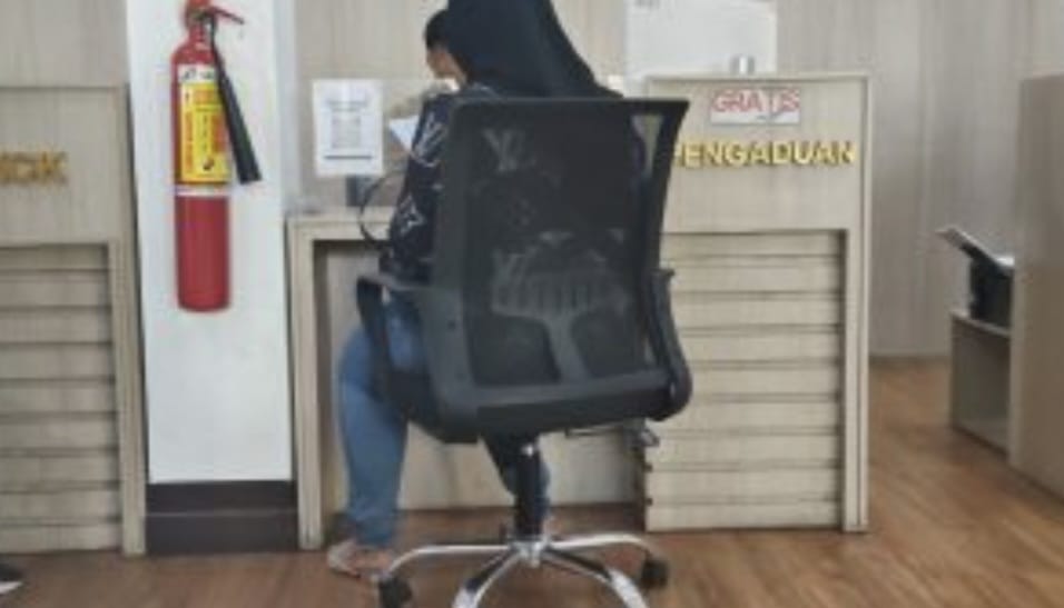 Istri Seorang Aktivis Tempuh Jalur Hukum Karna Difitnah Jadi DPO