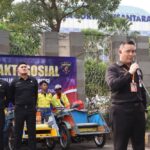 Sespimmen Polri Dikreg ke-65 Gelar Bakti Sosial di Terminal GSN Tanjung Perak, Sasar TKBM dan Pengemudi Bentor