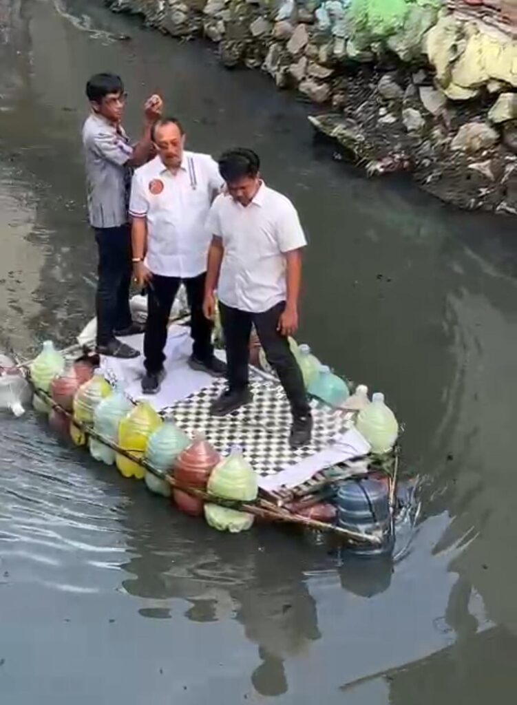 Wakil Wali Kota Surabaya Tinjau Inovasi Warga RW 11 Sidotopo: Sungai Kumuh Disulap Jadi Wisata Perahu Galon