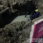 Dugaan Pencuri Kabel Telkom Manfaatkan Proyek Box Culvert di Jalan Jatipurwo Surabaya