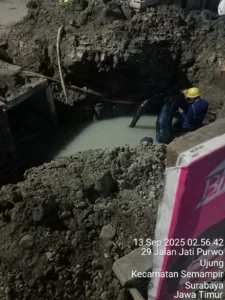 Dugaan Pencuri Kabel Telkom Manfaatkan Proyek Box Culvert di Jalan Jatipurwo Surabaya