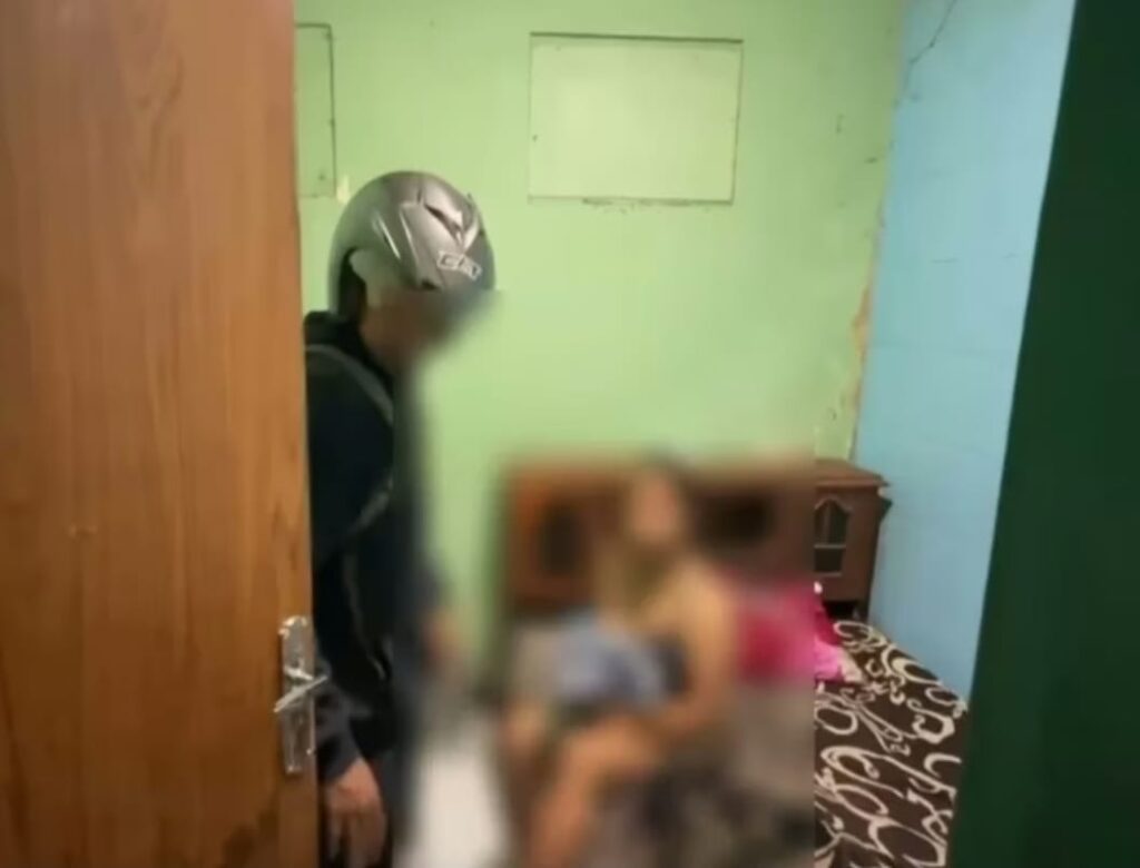 Polisi Gerebek Praktik Prostitusi di Eks Lokalisasi Dolly