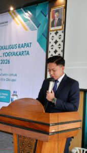 Pendidikan Gaya Bank dan Produksi Konflik: M.Rifqi, Kritik Freirean Atas Kegagalan Sistem Pendidikan Indonesia