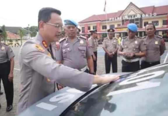 Langkah Terbuka Polres Situbondo, QR Aduan Propam Kini Menempel di Kendaraan Polisi