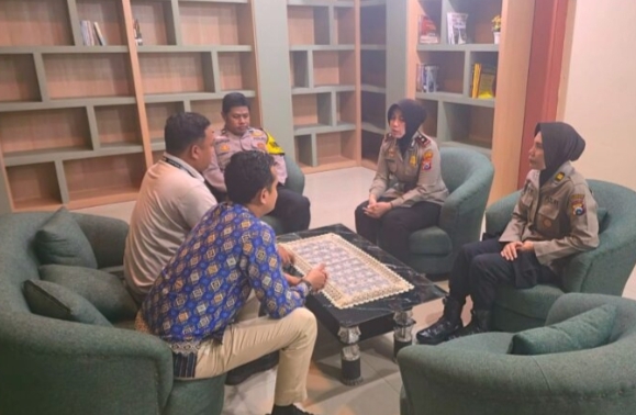 Tak Berhenti di Empati, Polresta Malang Kota Kawal Hak dan Masa Depan Korban Kanjuruhan