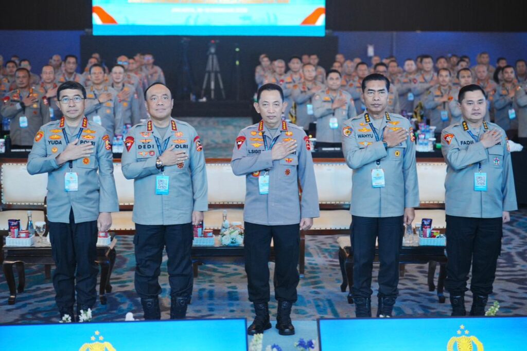 Rapim Polri, Kapolri Nyatakan Komitmen Kawal Penuh Agenda Presiden Prabowo