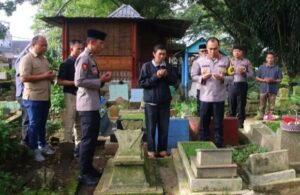 Jelang Ramadan 1447 H, Kapolresta Malang Kota Ziarah ke Makam Korban Kanjuruhan