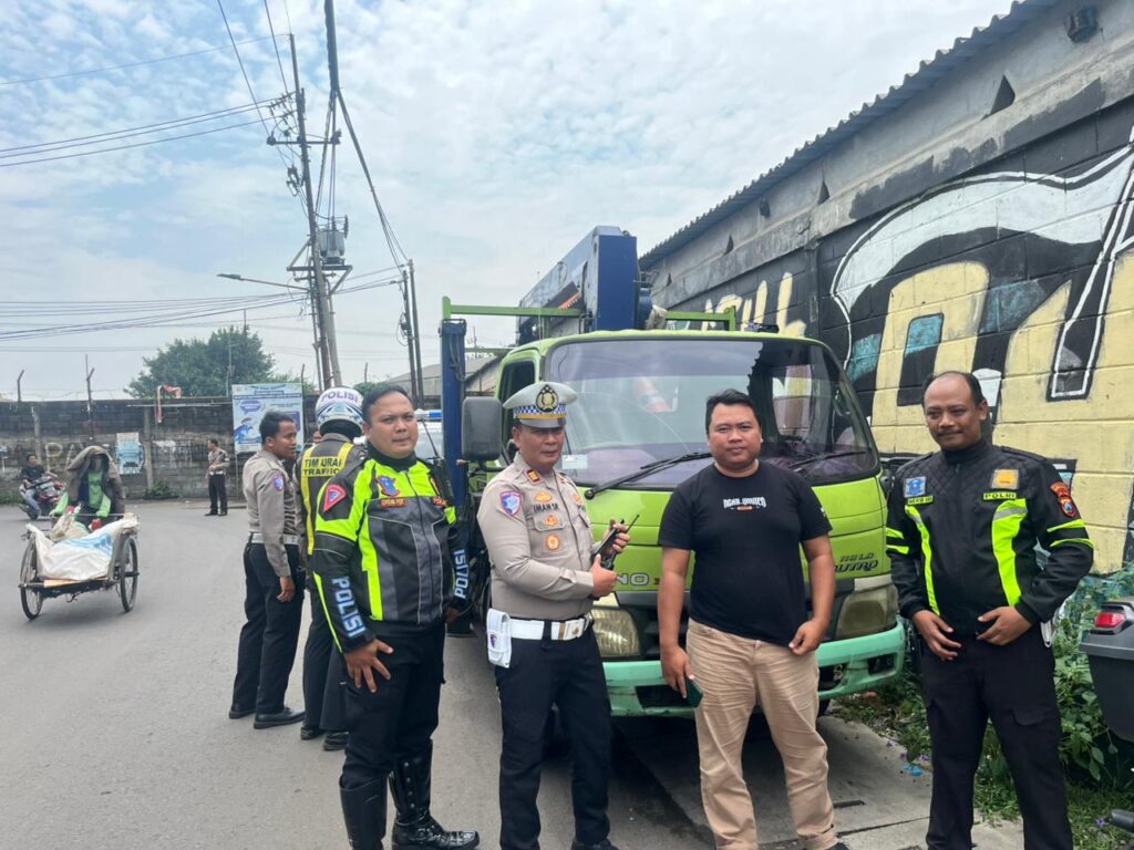 Hanya 1 Jam, Polres Pelabuhan Tanjungperak Amankan Truk Curian Asal Mojokerto
