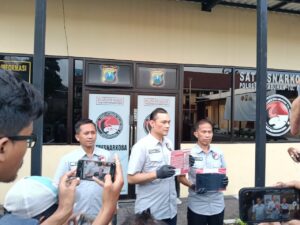 Edarkan 31 Poket Sabu, Empat Tersangka Dibekuk di Surabaya