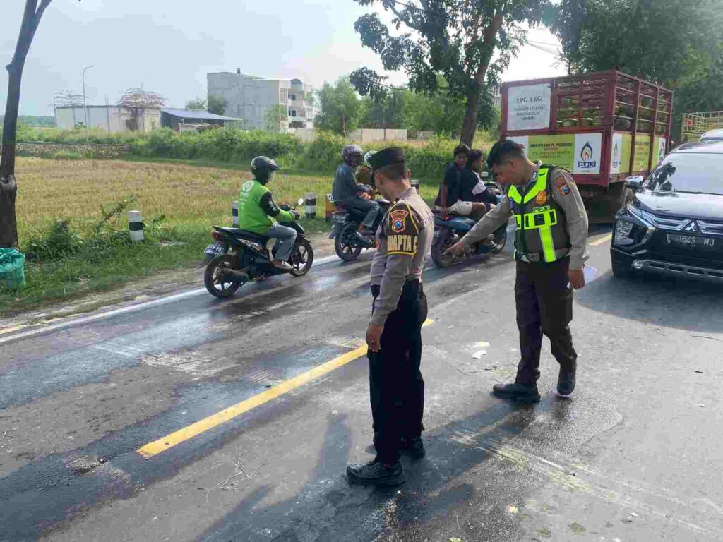 Tragis di Sampang! Ibu Perawat Tewas Usai Motor Oleng, Anak Balita Terluka