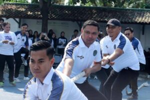 Hari Bhakti Pemasyarakatan ke-62, Pegawai Surabaya Ikuti Tarik Tambang dan Balap Karung