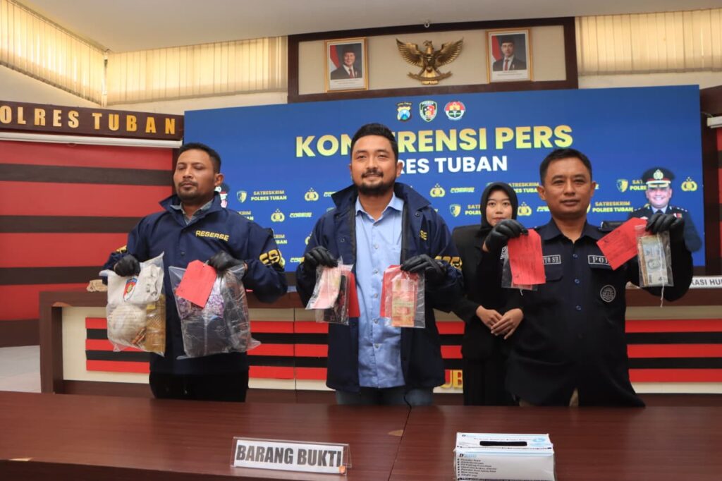Polres Tuban Ungkap Jaringan Pengedar Uang Palsu, 3 Tersangka Diamankan
