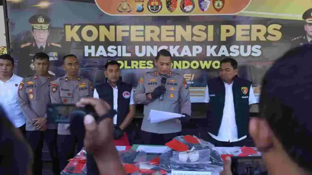 Tindakan Tegas Terukur, Polres Bondowoso Amankan Tersangka Perampokan Bersenjata Clurit