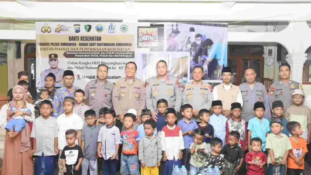 Polres Bondowoso Gelar Khitan Massal dan Cek Kesehatan Gratis di Hari Bhayangkara ke-80
