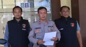 Polres Pelabuhan Tanjungperak Bongkar Sindikat Pencuri Belasan Unit AC, Empat Tersangka Diamankan
