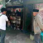 Dua Pria Terlibat Duel Bersenjata Tajam di Kedungdung, Sampang, Sama-Sama Terluka