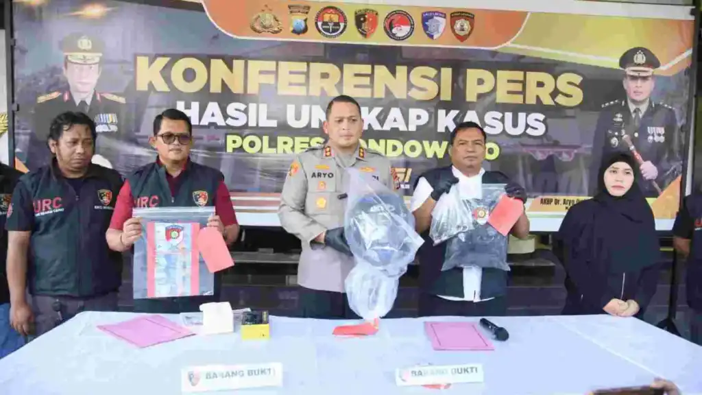 Polres Bondowoso Amankan Tersangka Percobaan Pembobolan ATM dan Pencurian di Tiga Lokasi