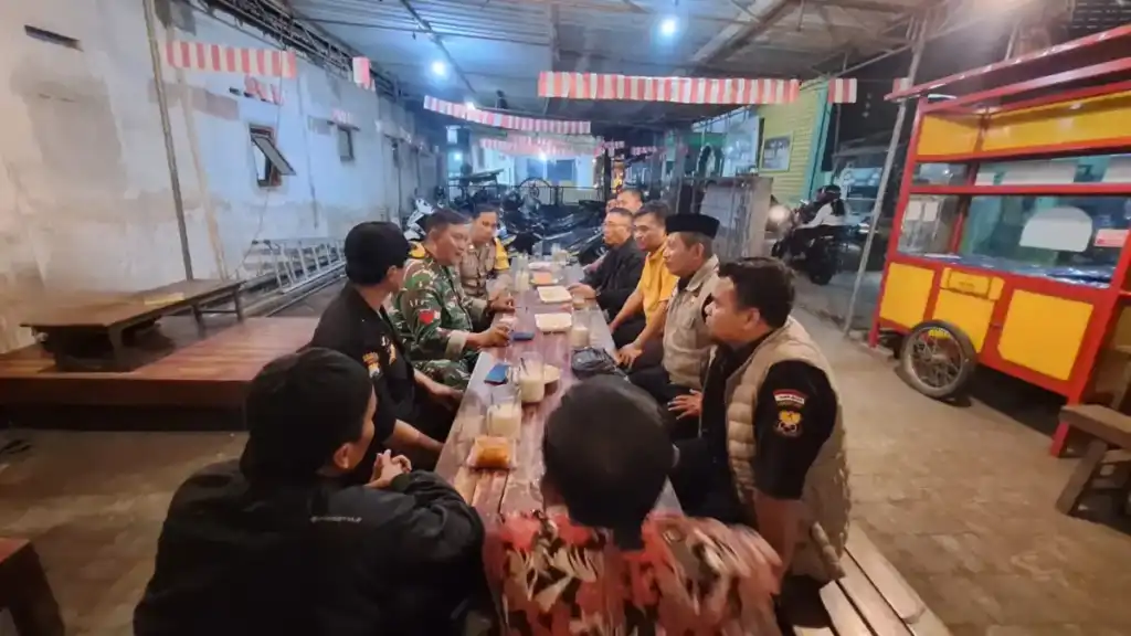 Perkuat Sinergi Kamtibmas, LDII Medaeng Gelar Ngopi Bareng Bersama Bhabinkamtibmas, Babinsa, dan Senkom