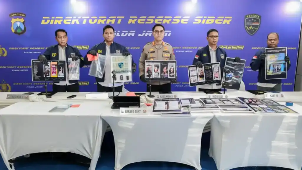 Polda Jatim Bongkar Arisan Online Fiktif Transaksi Capai Rp.71 Miliar
