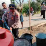 Polres Ponorogo Hadir Bawa Harapan Saat Kemarau Panjang, Salurkan 16 Ribu Liter Air Bersih untuk Warga Karangpatihan