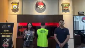 Polrestabes Surabaya Bekuk Pengedar Sabu