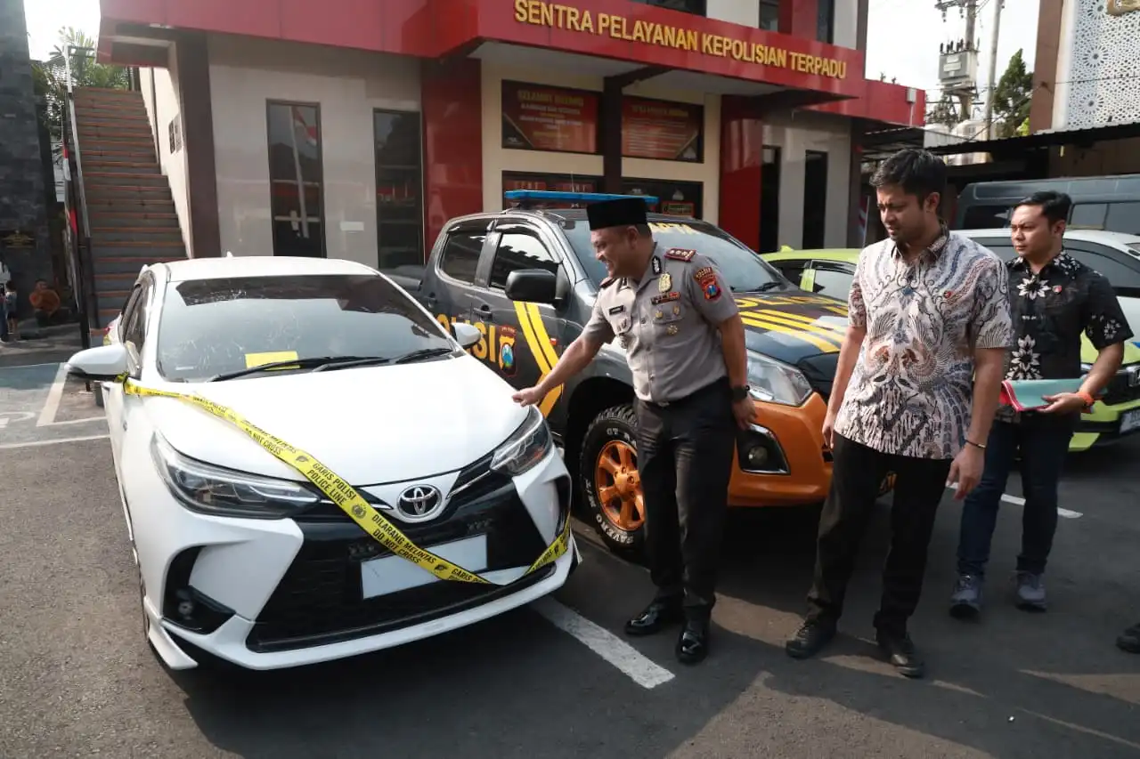 Polres Jember Tangkap Dua Terduga Perampok Toko Emas