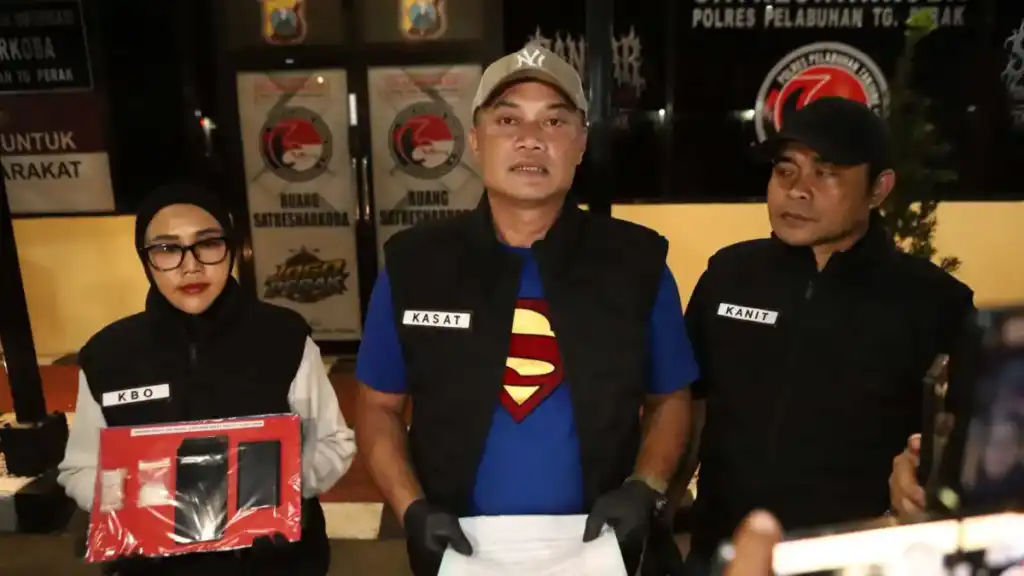 Polres Tanjung Perak Ringkus Pengedar Sabu