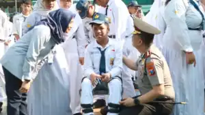 Kapolres Pelabuhan Tanjung Perak Ajak Pelajar Bijak Bermedia Sosial